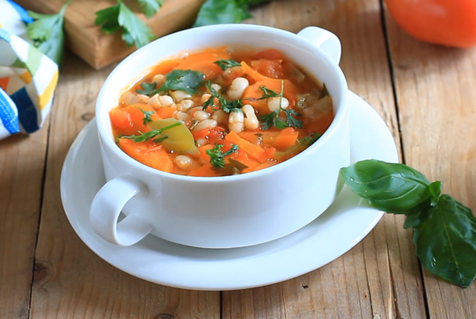 Фасолада — рецепт супа прямиком из Древней Греции