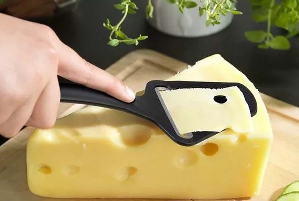 как отличить сыр от сырного продукта